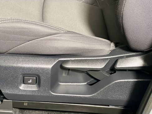 Used 2024 Toyota Tacoma SR5 image 15