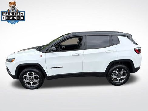 Used 2022 Jeep Compass Trailhawk w/ Trailhawk Convenience Group AWD/4WD image 5