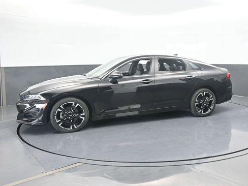 Used 2023 Kia K5 GT-Line image 2