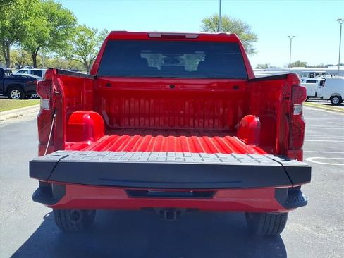 Used 2026 Chevrolet Silverado 1500 Custom image 13