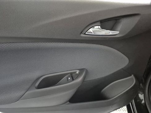 Used 2016 Chevrolet Cruze LT image 21