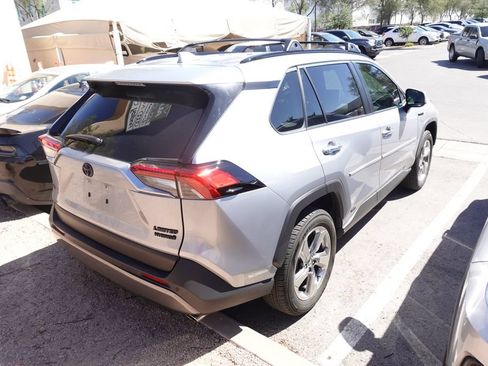 Used 2020 Toyota RAV4 Limited w/ Limited Grade Weather Package AWD/4WD image 3