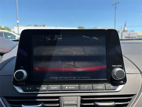 New 2025 Nissan Altima 2.5 SR image 17