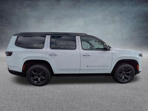 New 2026 Jeep Grand Wagoneer 4WD image 3