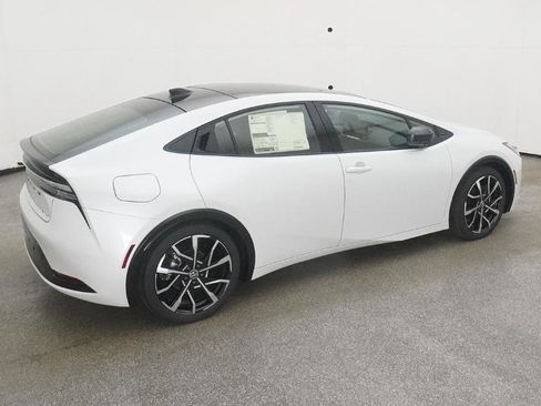 New 2026 Toyota Prius Plug-In Hybrid image 22