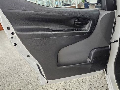 Used 2018 Chevrolet City Express LT FWD image 25