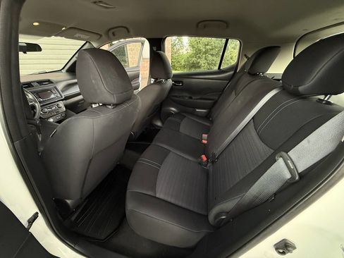 Used 2018 Nissan Leaf S w/ S Charge Package image 12