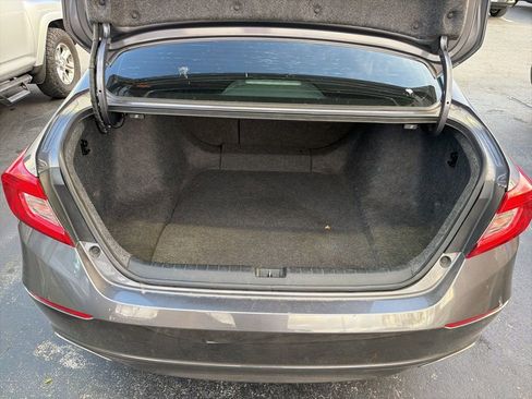 Used 2019 Honda Accord Sport image 7