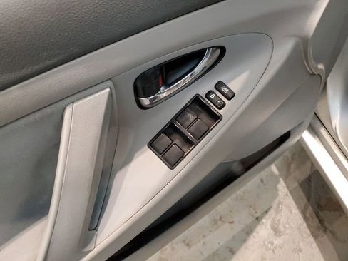 Used 2009 Toyota Camry image 12