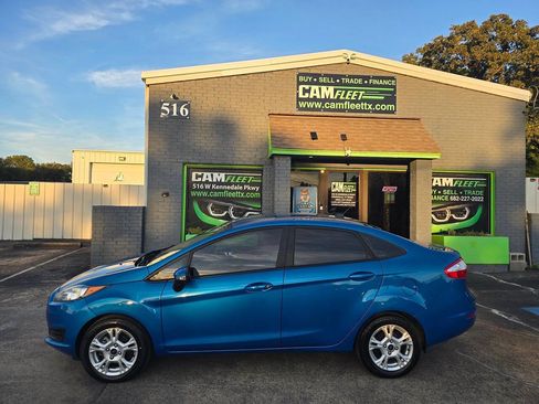 Used 2016 Ford Fiesta SE image 8