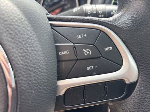 Used 2018 Jeep Compass Sport AWD/4WD image 20