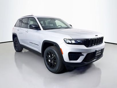 New 2025 Jeep Grand Cherokee Laredo