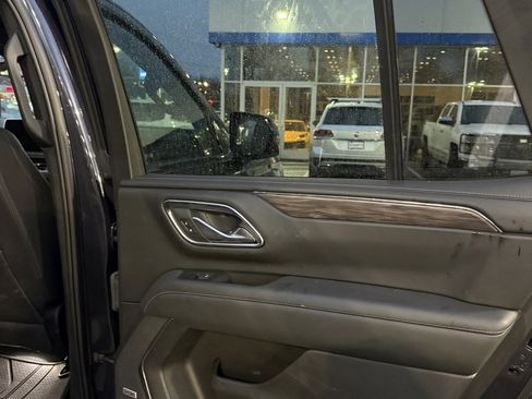 Used 2023 Chevrolet Tahoe Z71 w/ Z71 Off-Road Package image 20