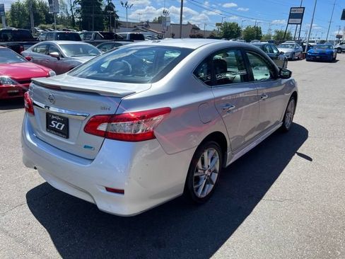 Used 2014 Nissan Sentra SR w/ SR Driver Package FWD image 5