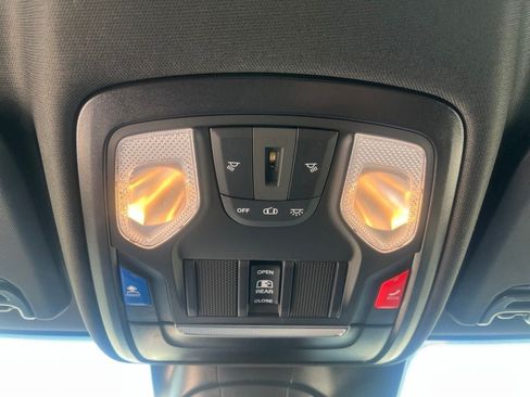 Used 2026 RAM 3500 Tradesman AWD/4WD image 31