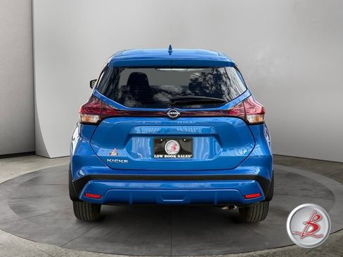 Used 2024 Nissan Kicks S image 6