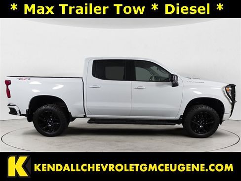 Used 2023 Chevrolet Silverado 1500 RST image 6