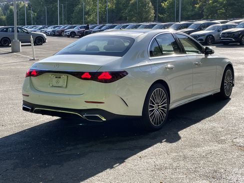 New 2026 Mercedes-Benz E 350 Sedan image 7