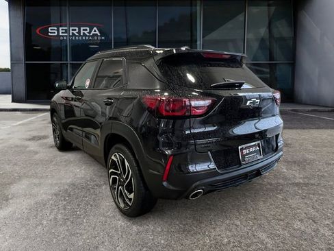 Used 2024 Chevrolet TrailBlazer RS image 2