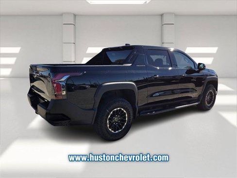 New 2026 Chevrolet Silverado EV Trail Boss image 5