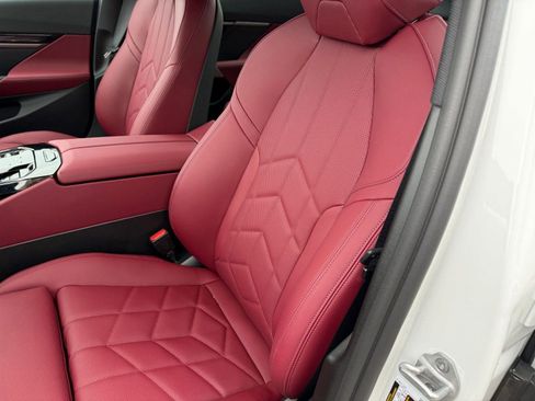 New 2026 BMW i5 eDrive40 w/ Premium Package image 23