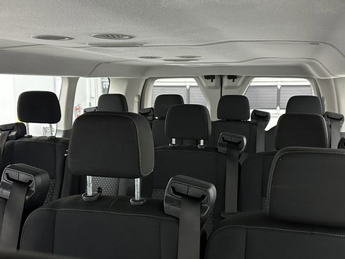Used 2023 Ford Transit 350 XLT image 17