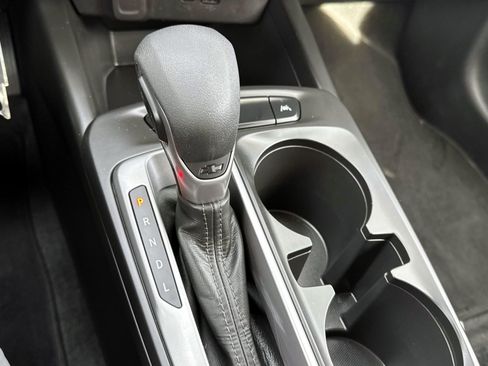 Used 2024 Chevrolet Trax LS w/ LS Convenience Package FWD image 24