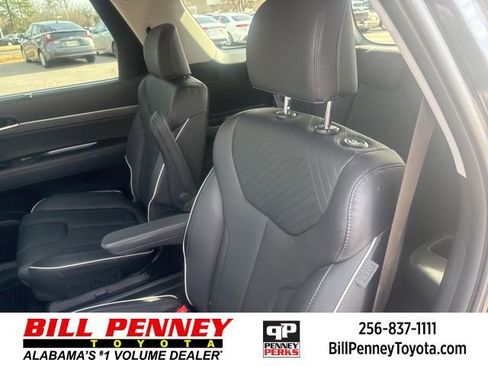 Used 2025 Hyundai Palisade SEL image 22