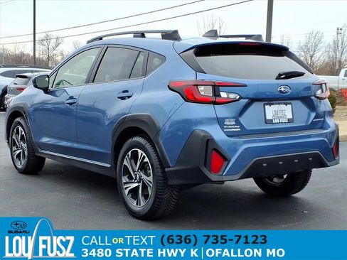 Used 2024 Subaru Crosstrek 2.0i Premium image 5