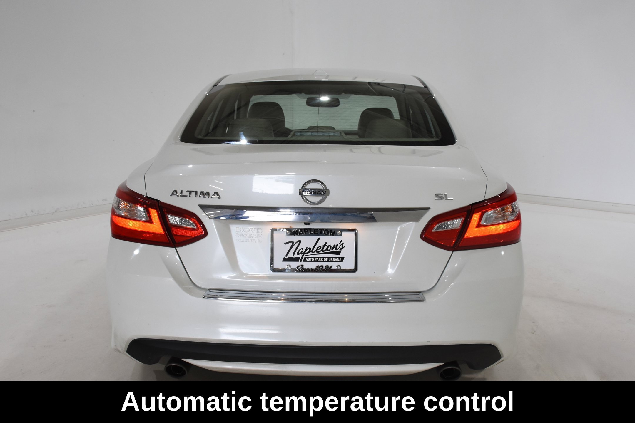 Used 2017 Nissan Altima 2.5 SL w/ 2.5 Technology Package FWD image 7