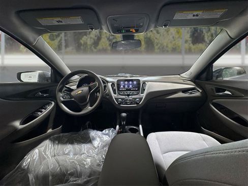 Used 2022 Chevrolet Malibu LS FWD image 24