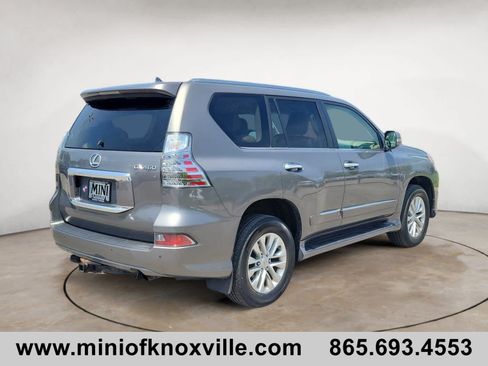 Used 2014 Lexus GX 460 w/ Premium Package AWD/4WD image 3