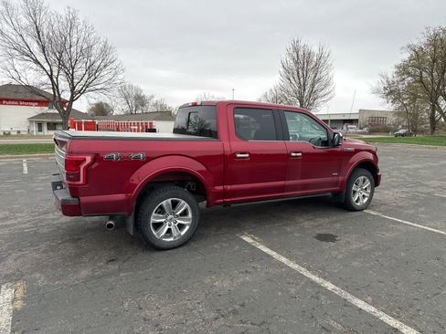 Used 2017 Ford F150 Platinum w/ Equipment Group 701A Luxury image 10