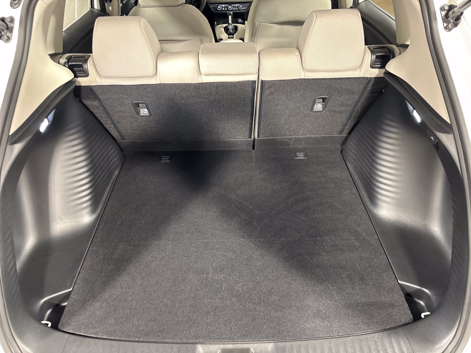 Certified 2024 Honda HR-V LX image 22