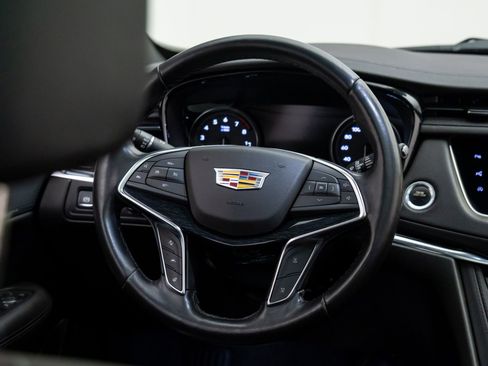 Used 2023 Cadillac XT5 Premium Luxury w/ Technology Package image 18