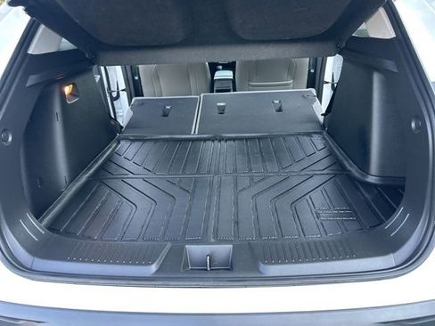 Used 2024 Chevrolet Trax ACTIV w/ Driver Confidence Package image 31