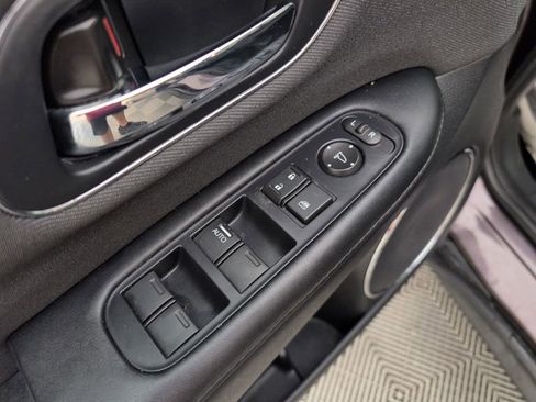 Used 2020 Honda HR-V EX image 33