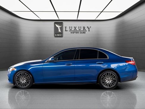 Used 2024 Mercedes-Benz C 300 4MATIC Sedan image 5