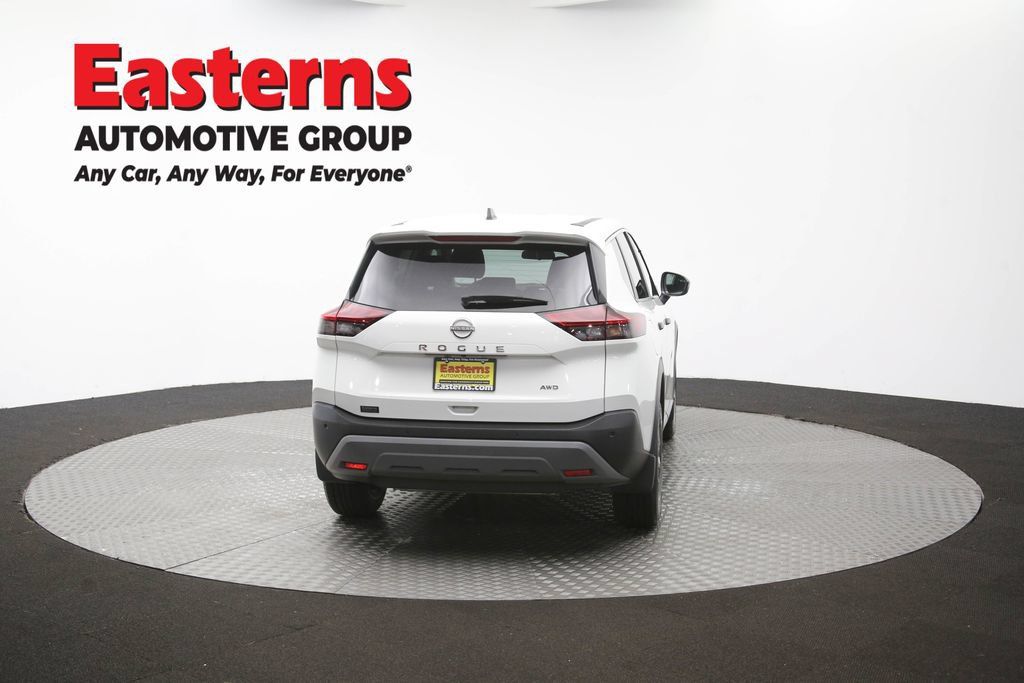 Used 2023 Nissan Rogue S AWD/4WD image 41