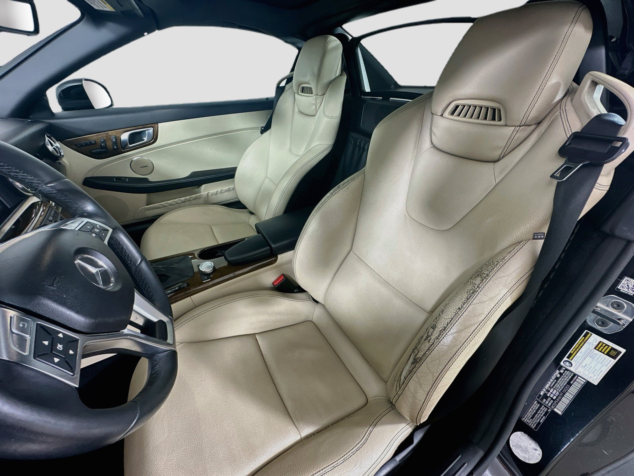 Certified 2015 Mercedes-Benz SLK 250 image 25