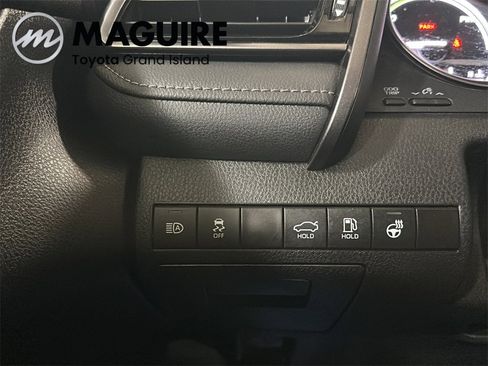 Used 2024 Toyota Camry XSE image 14