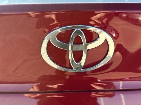 New 2026 Toyota Camry XLE w/ Premium Plus Package image 30