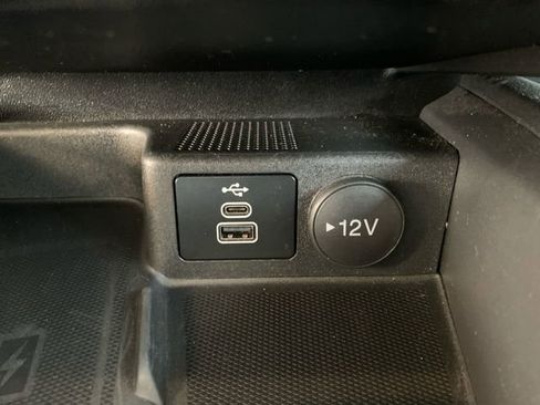 Used 2024 Ford Escape Platinum image 36