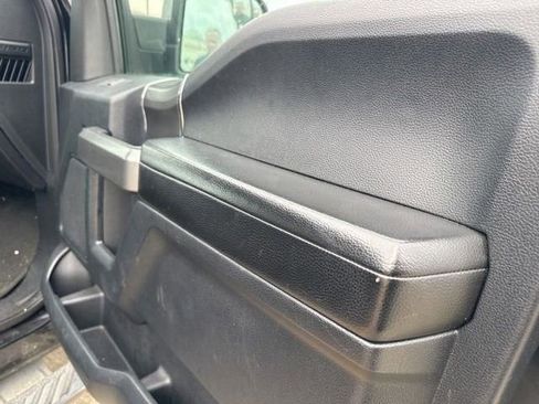 Used 2016 Ford F150 XLT w/ Equipment Group 302A Luxury image 29