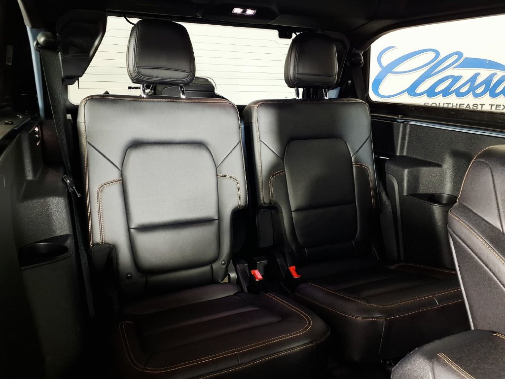 Used 2024 Ford Bronco Badlands AWD/4WD image 11