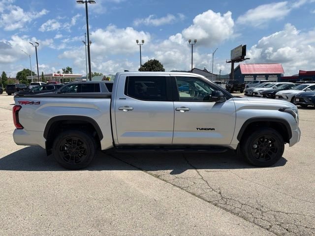 Used 2024 Toyota Tundra Limited w/ TRD Off-Road Package AWD/4WD image 7