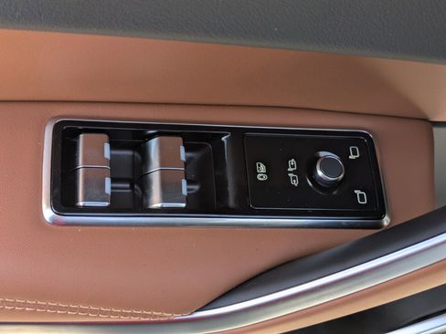 New 2026 Jaguar F-PACE R-Dynamic S image 22