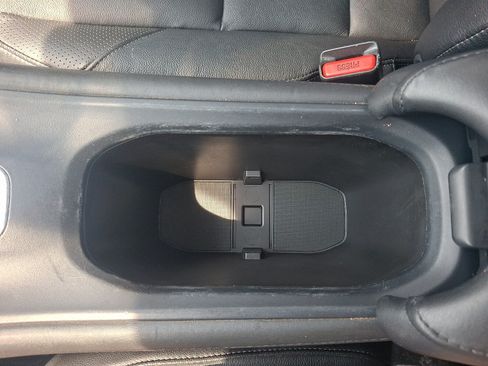 Used 2017 Honda HR-V EX-L image 24