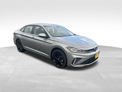 Used 2025 Volkswagen Jetta SE