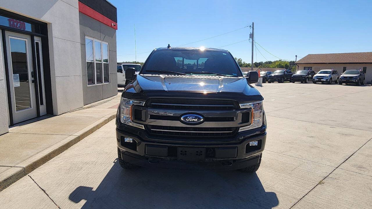 Used 2018 Ford F150 XLT w/ Equipment Group 302A Luxury AWD/4WD image 9